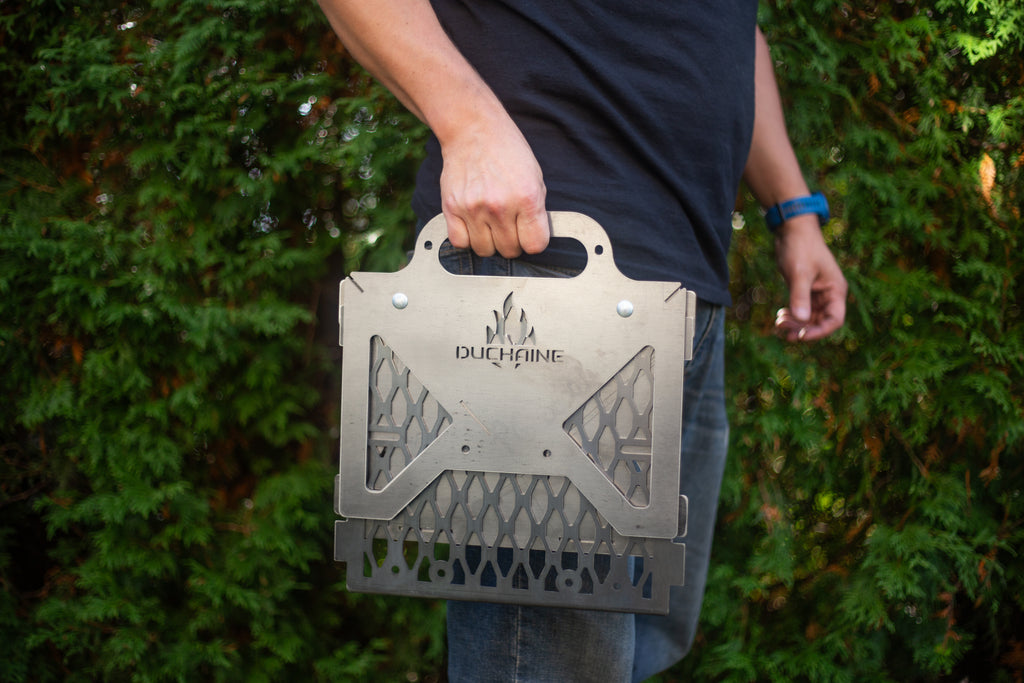 LE NOMADE_Grill portable au charbon de bois (30cm x 30cm)