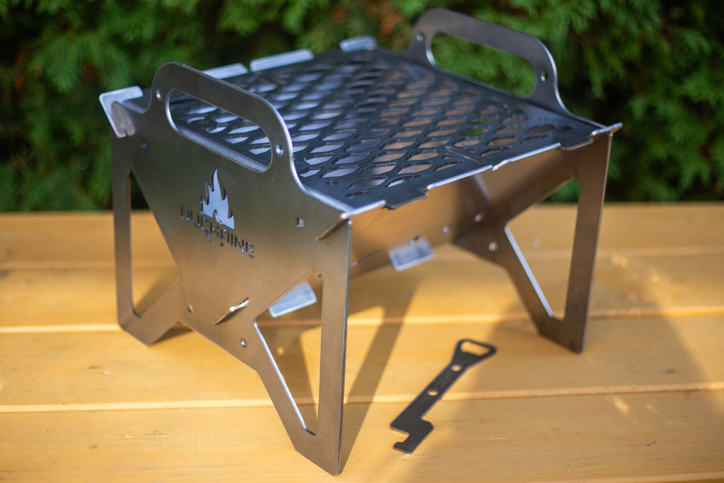 LE NOMADE_Grill portable au charbon de bois (30cm x 30cm)