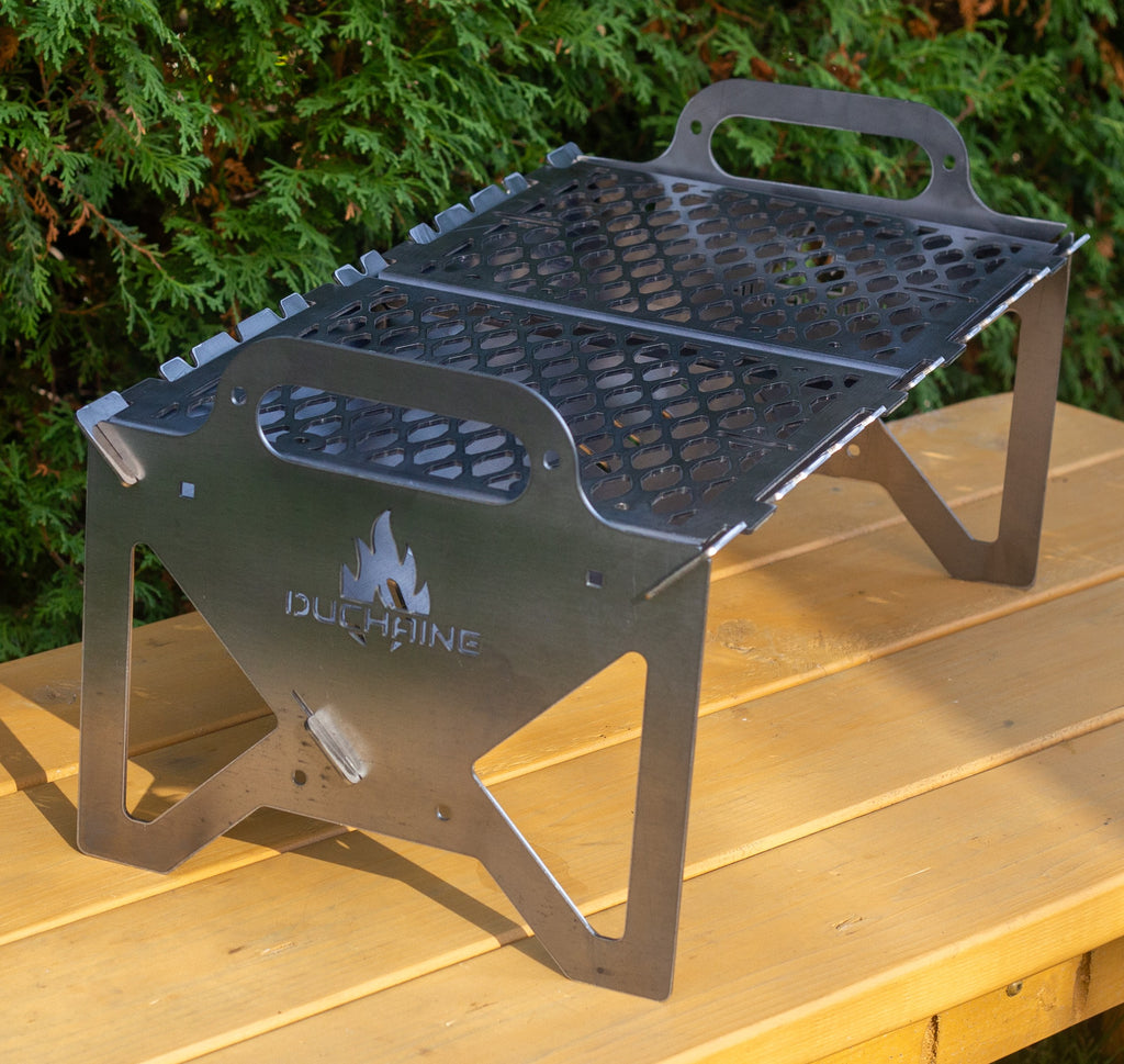 L'AVENTURIER_Grill portable au charbon de bois (30cm x 60cm)